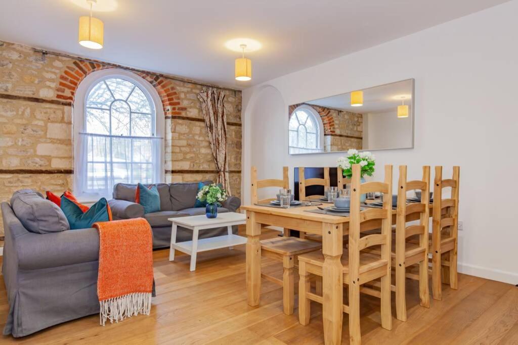 Unique And Quirky Central Apartment With Parking Οξφόρδη Εξωτερικό φωτογραφία